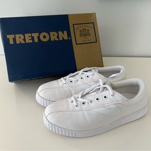 Tretorn Women’s Nylite Canvas Sneakers Size 9W BRAND NEW